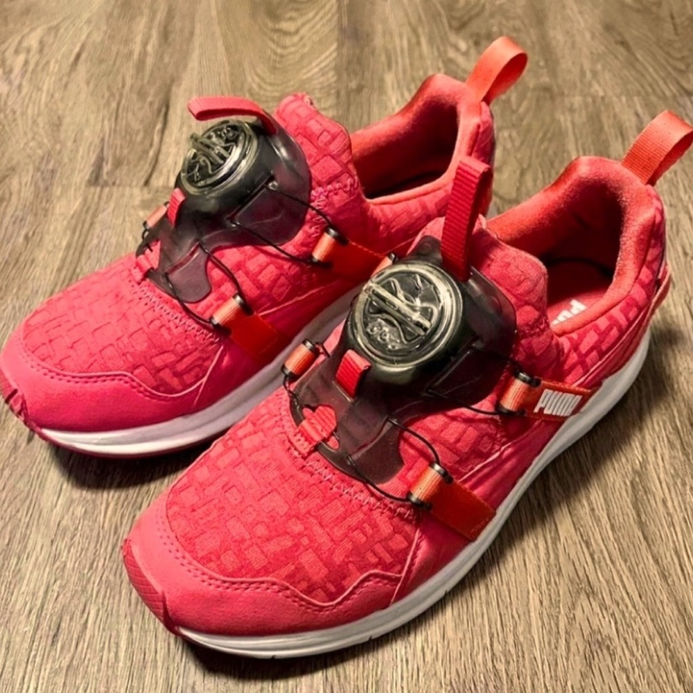 Puma Red/Paradise Pink Disc Sun Laceless Athletic Running Sneakers
